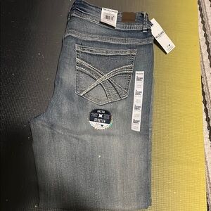 Wallflower Blue Jeans size 14w